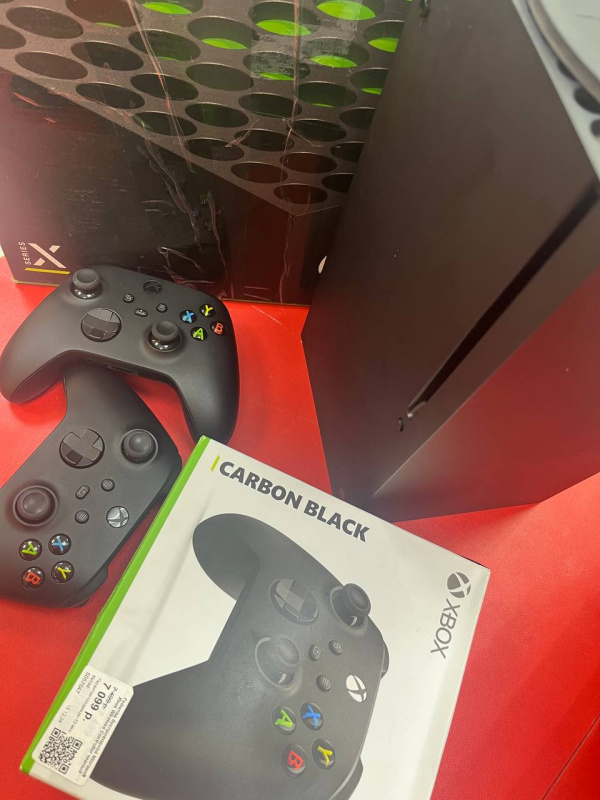 Игровая приставка Xbox series x 1tb