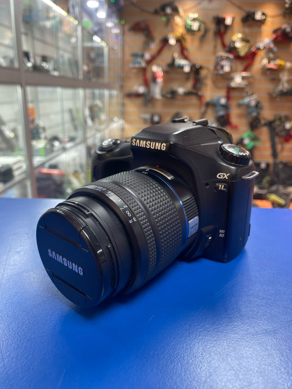 Фотоаппарат Фотоаппарат Samsung GX-1L