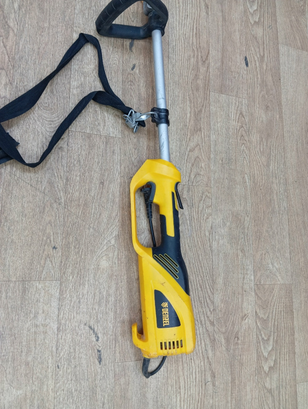 Кусторез Denzel te1200