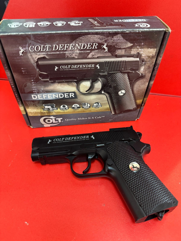 Пневматика Colt defender