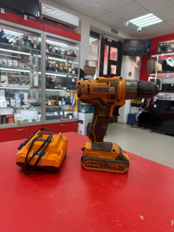 Шуруповерт Incco 20w