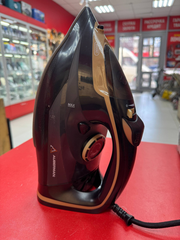 Утюг auberman  8221