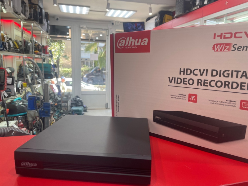 регистратор  ajhua  DH-XVR1BO4H