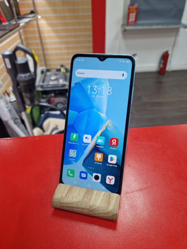Мобильный телефон Infinix HOT 30i