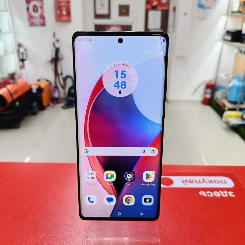 Мобильный телефон Motorola Edge 30 Ultra