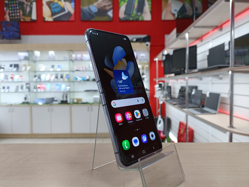 Мобильный телефон Samsung Galaxy Z Fold4