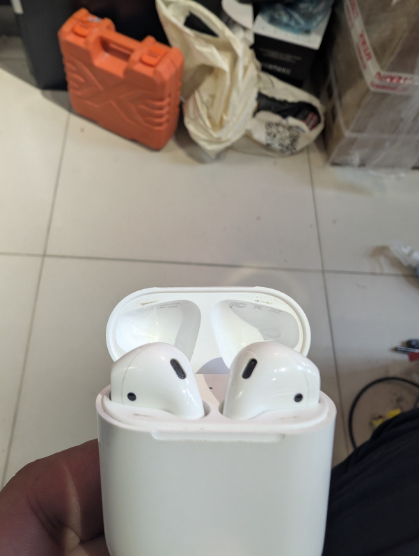 Наушники Apple air pods